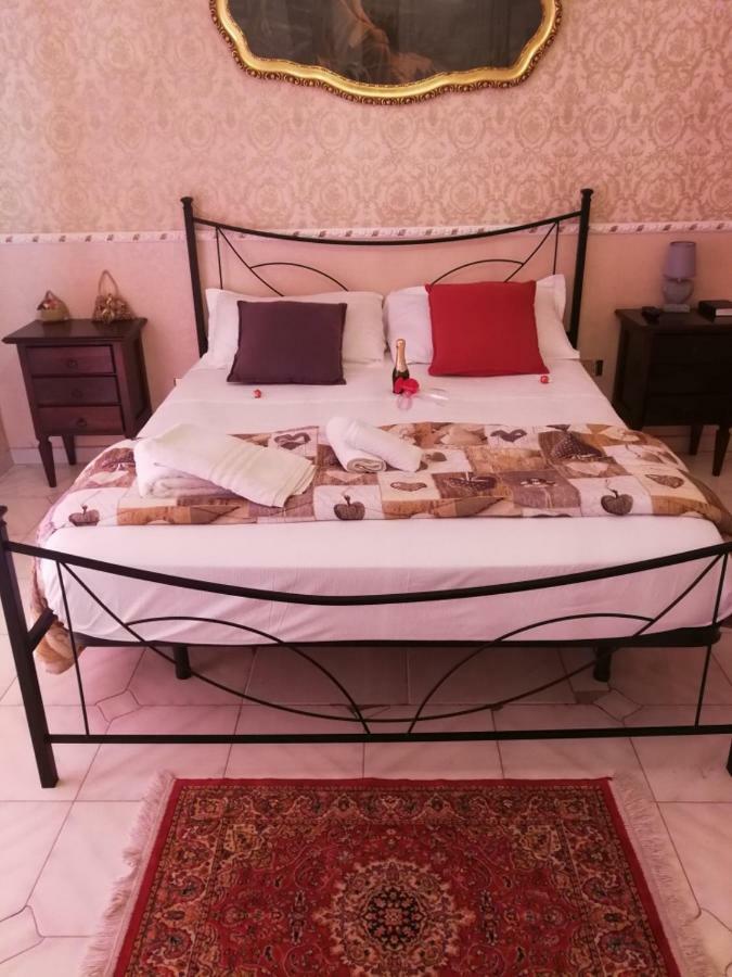 A Casa Di Dalila * Naples