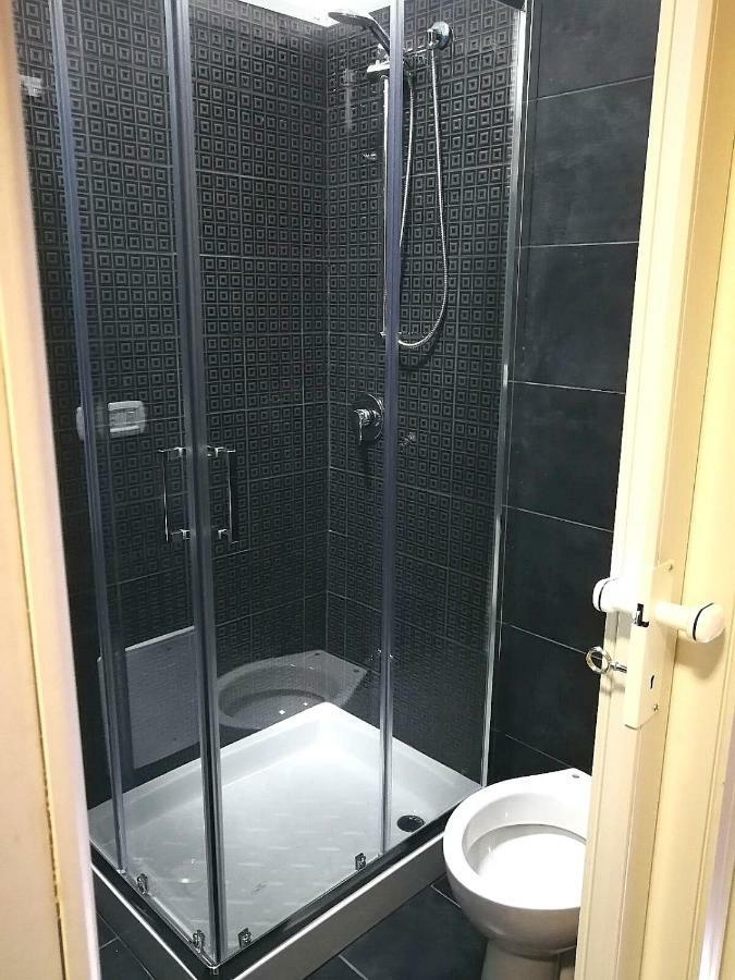 A Casa Di Dalila